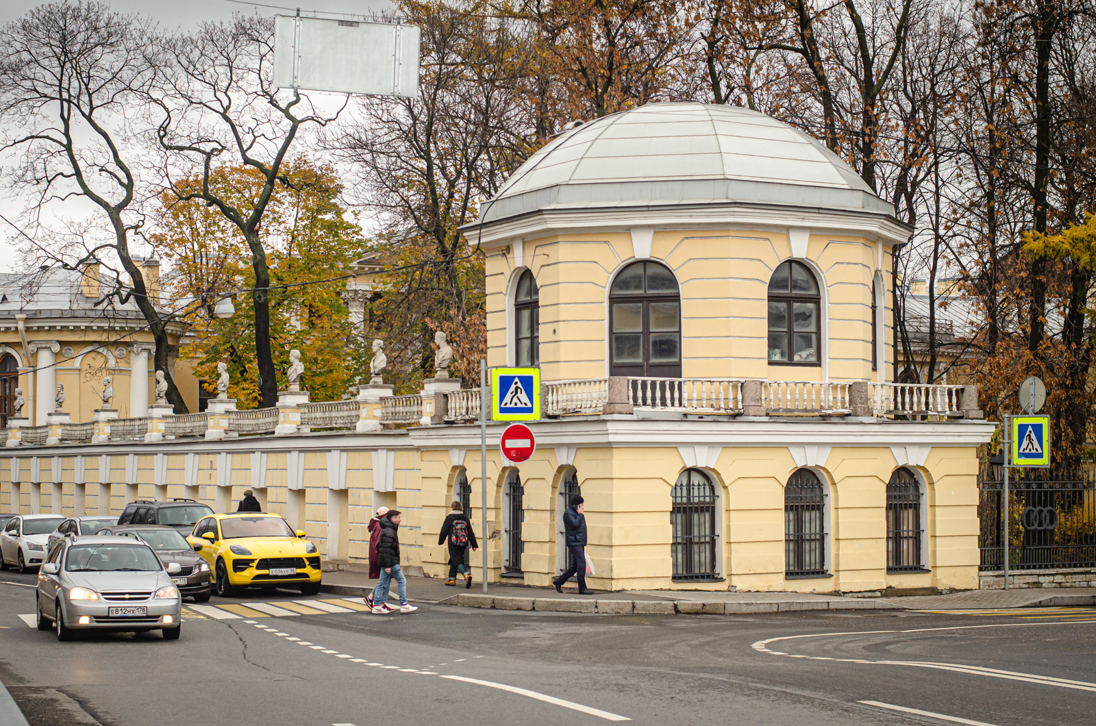 петербург дворец бобринских