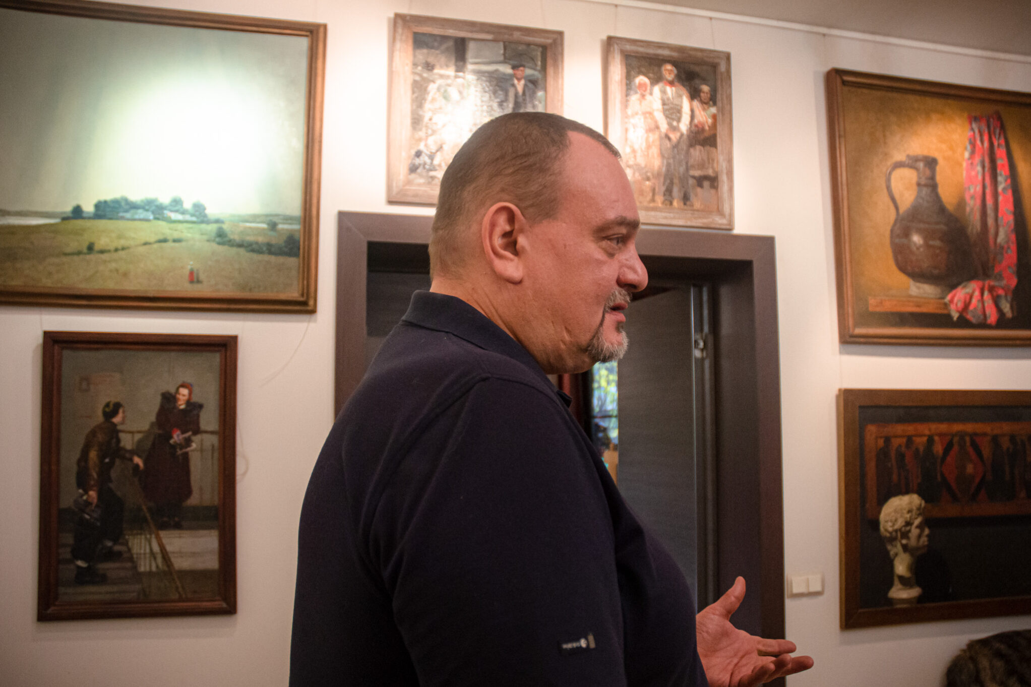 Владимир Надёжин