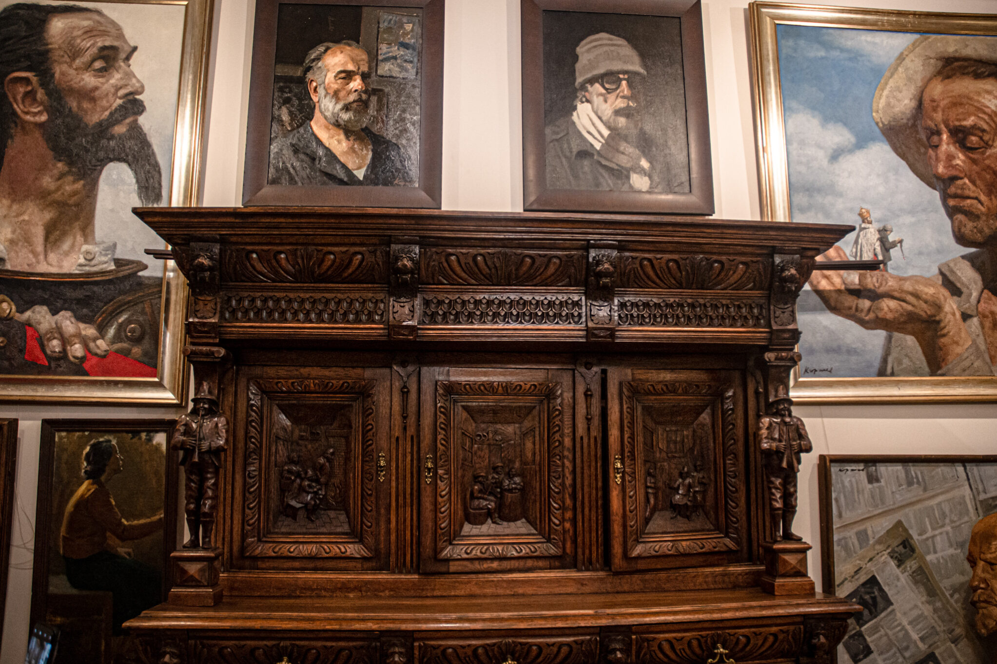 гелий коржев художник