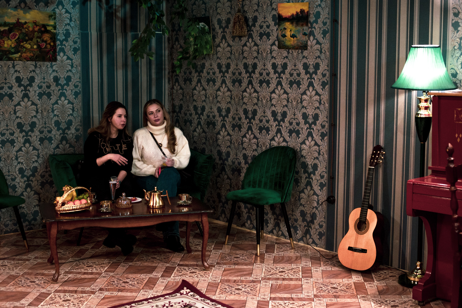 интриганы аэропорт