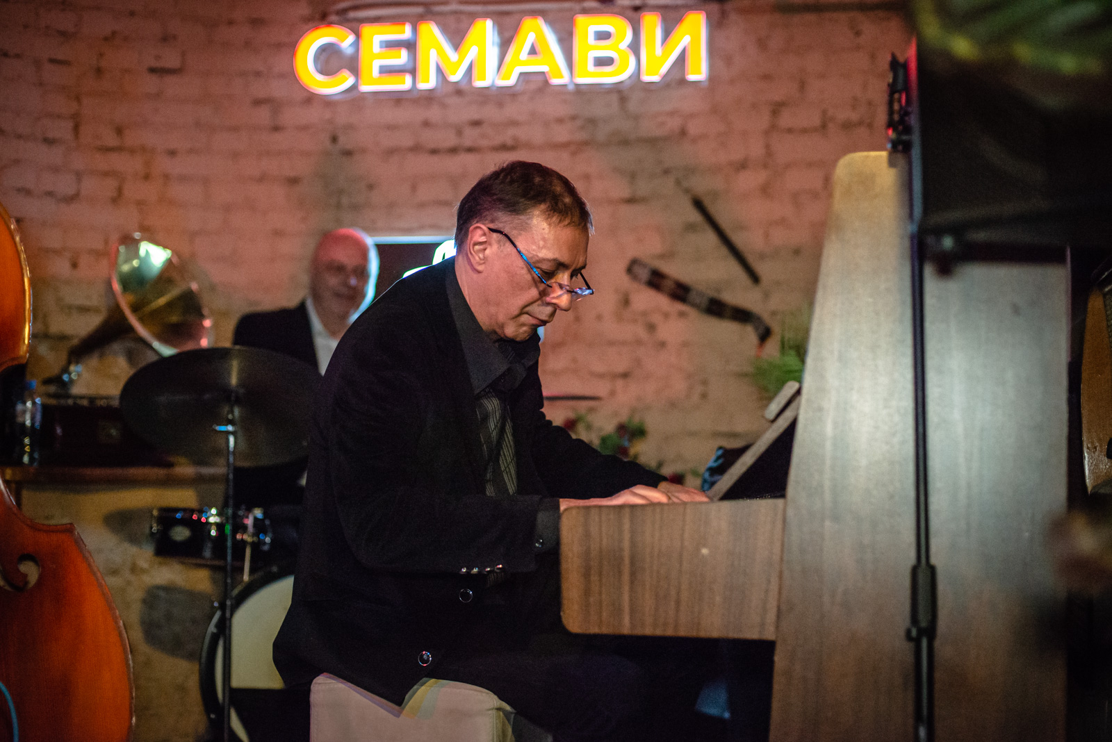 артем лалаян джаз