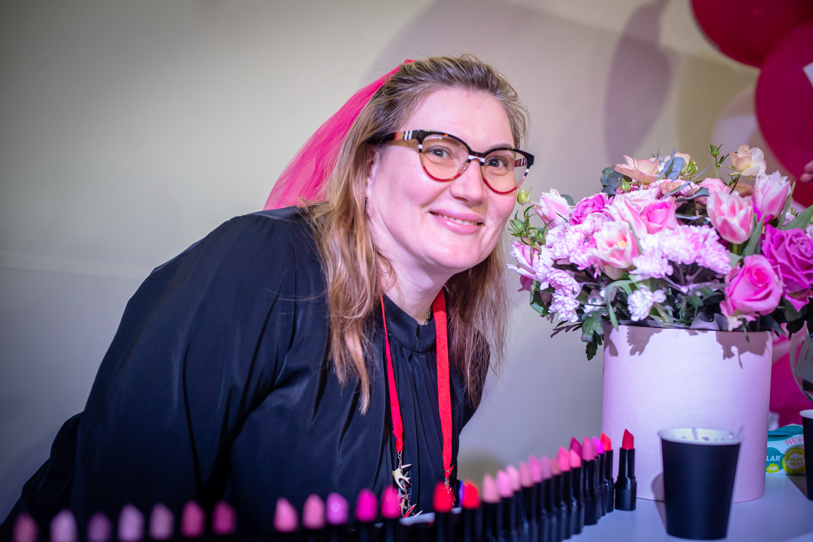 avon губная помада