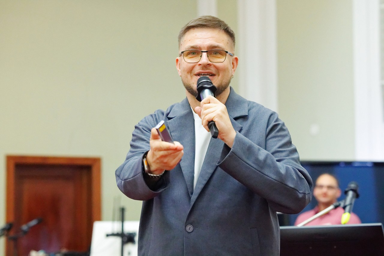 алексей кобелюк